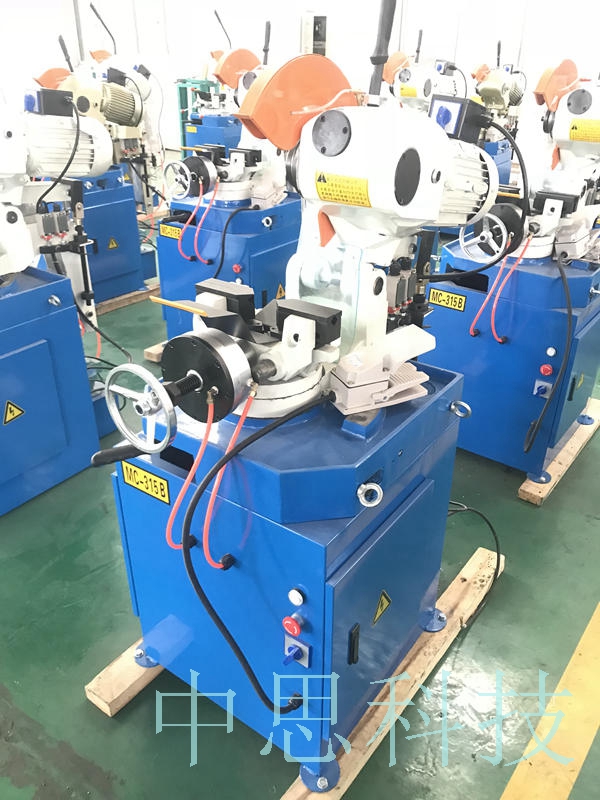 現(xiàn)在國(guó)產(chǎn)切管機(jī)的科研技術(shù)也在提高